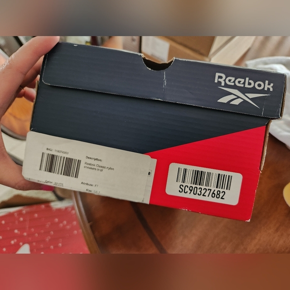 Reebok Black 7 - Picture 5 of 6